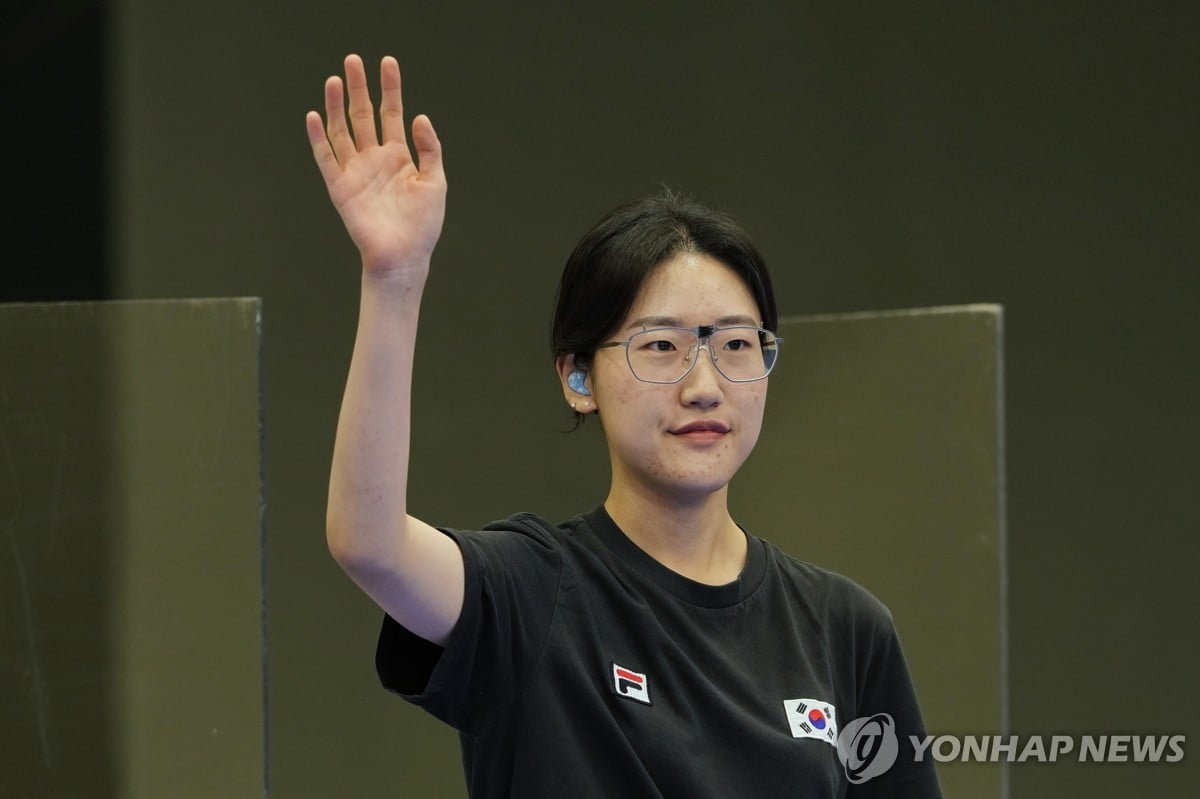 阿隆索：球队现在十分专注且活力十足，博尼法斯此役不会出战